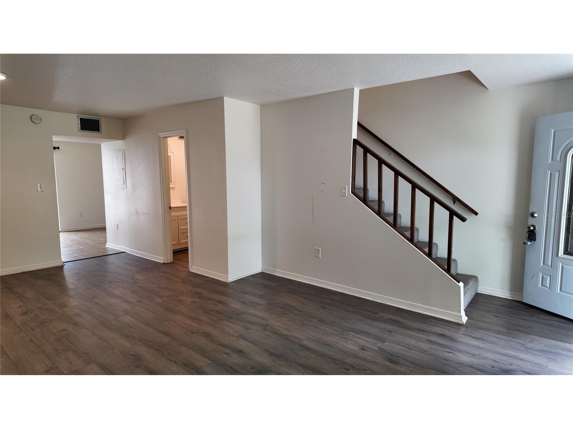 5850 Cypress Gardens Boulevard #302 Winter Haven FL 33884 P4938197 image5