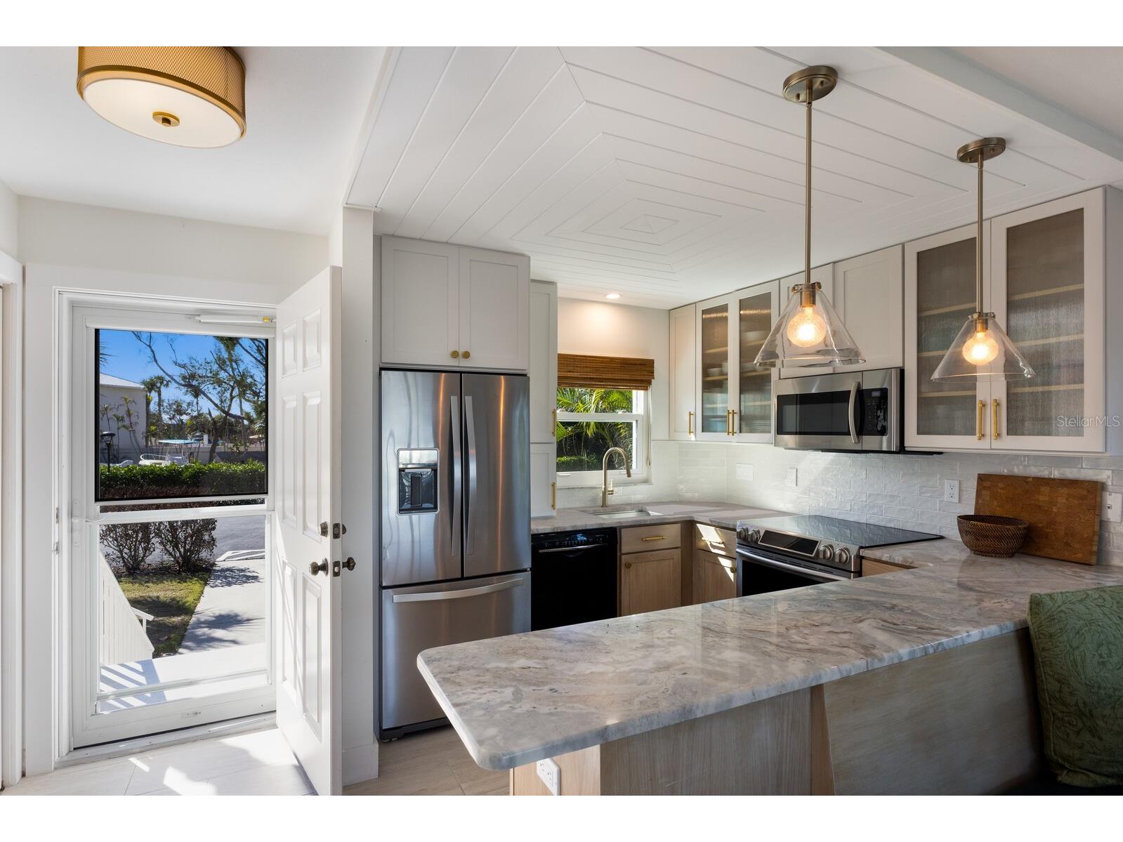 5850 Gasparilla Road #M7 Boca Grande FL 33921 - CHARLOTTE HARBOR D6146400 image3