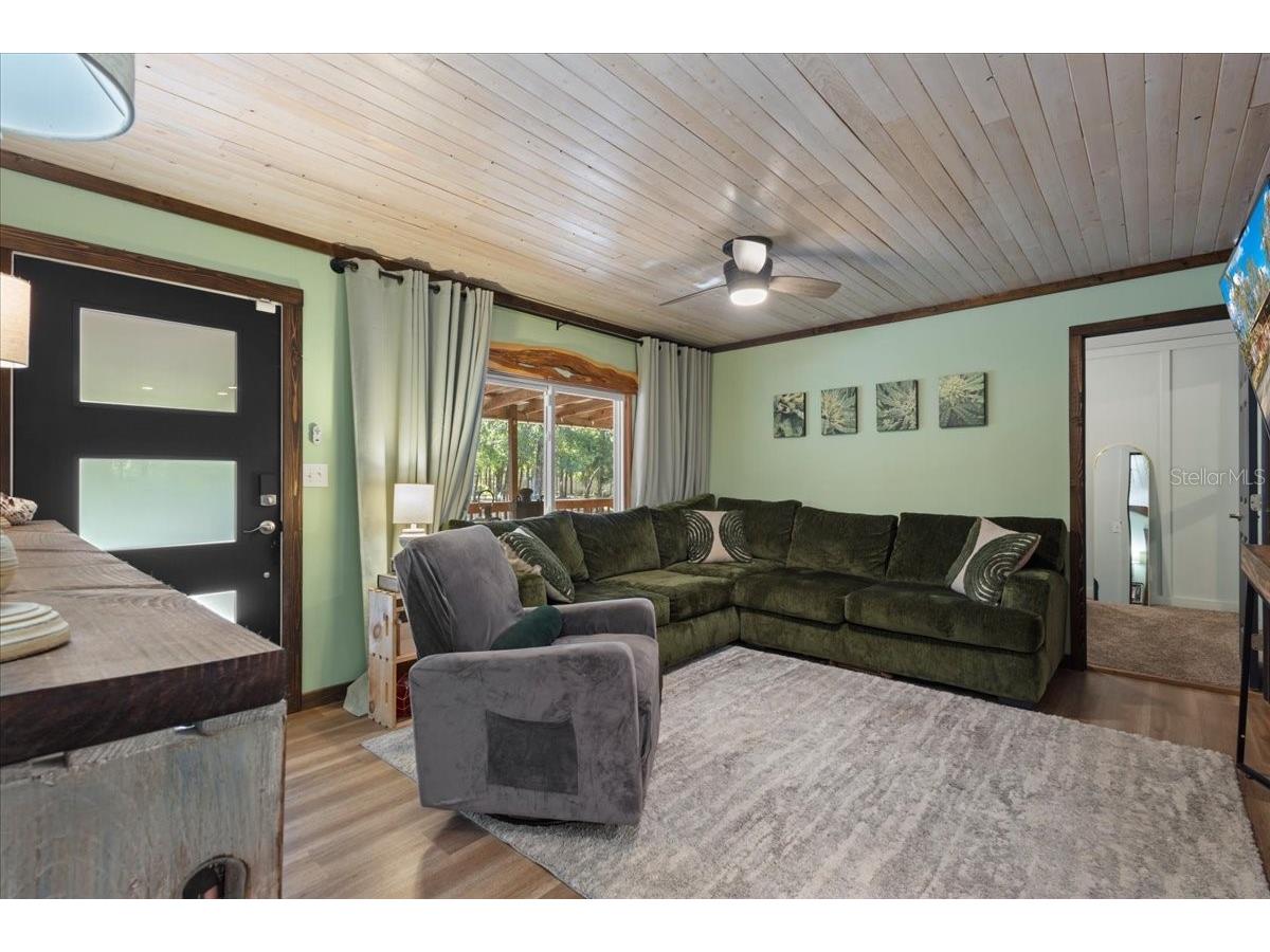 5850 NW 50th Street Bell FL 32619 W7884110 image11