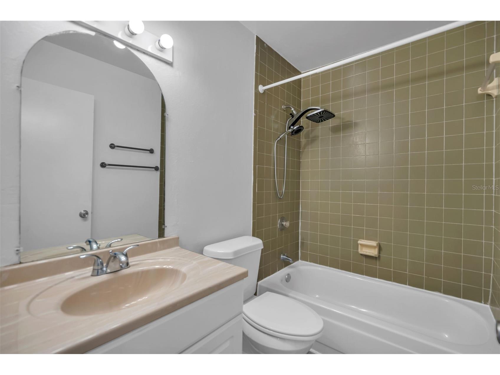 5850 Peregrine Ave #C10 Orlando FL 32819 O6418359 image25