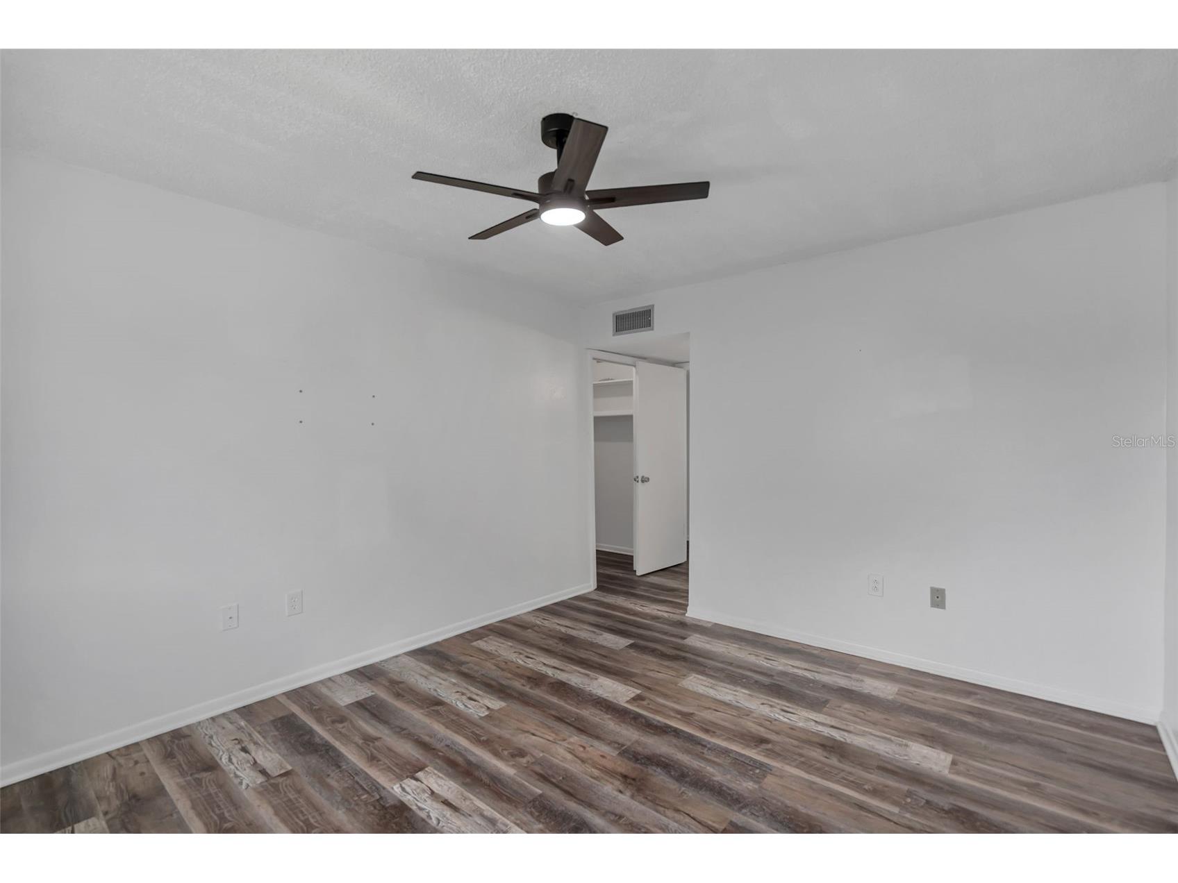 5850 Peregrine Ave #C10 Orlando FL 32819 O6418359 image27