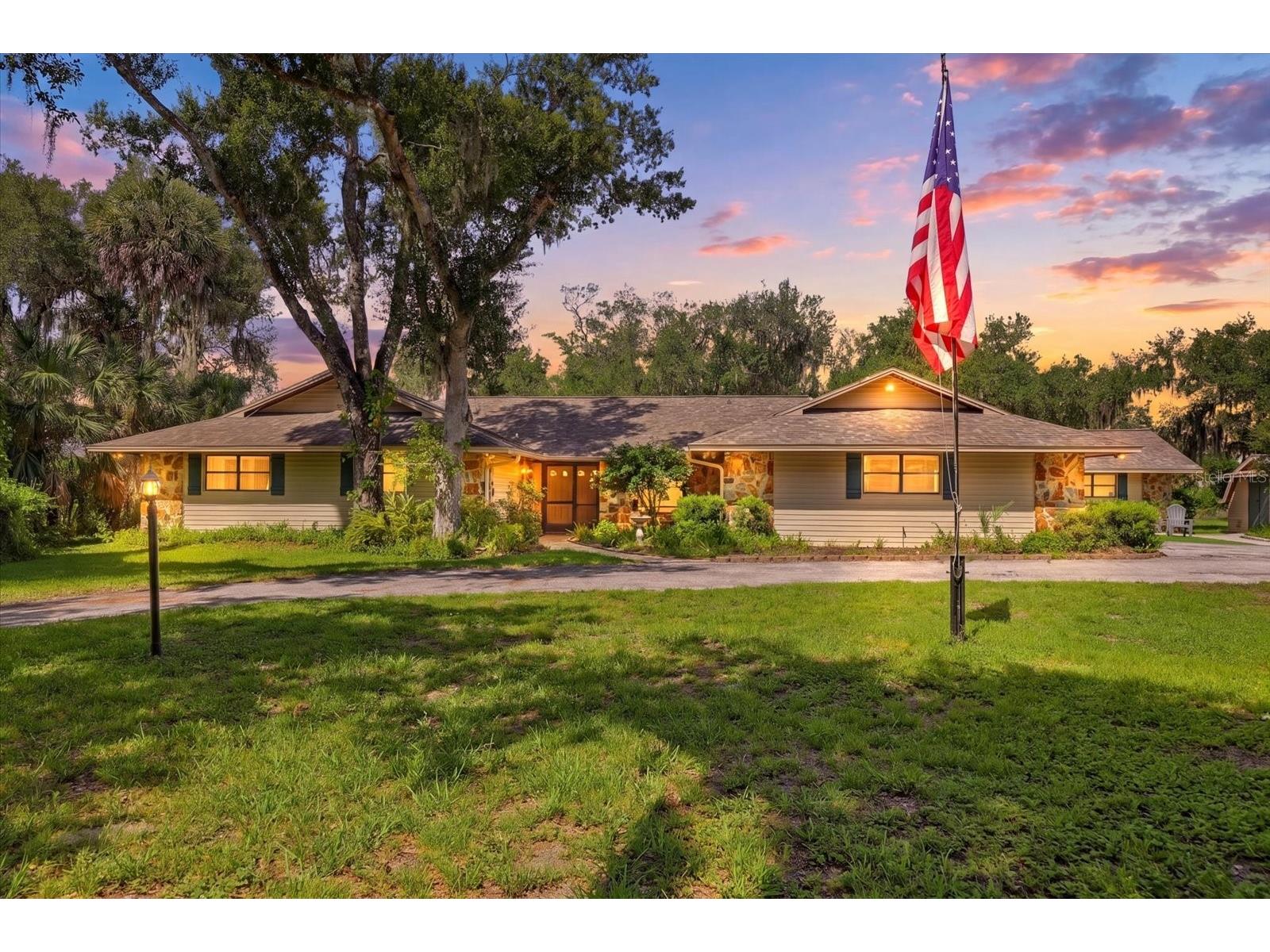 5850 Vanderipe Road Sarasota FL 34241 A4695077 image1