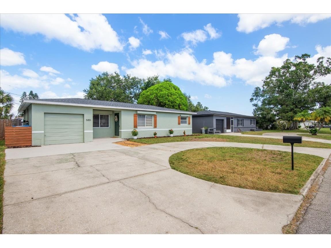 5851 44th Avenue N Kenneth City FL 33709 TB8441373 image2