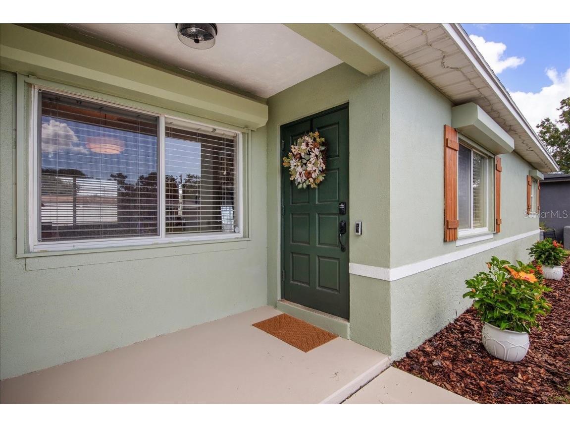 5851 44th Avenue N Kenneth City FL 33709 TB8441373 image4