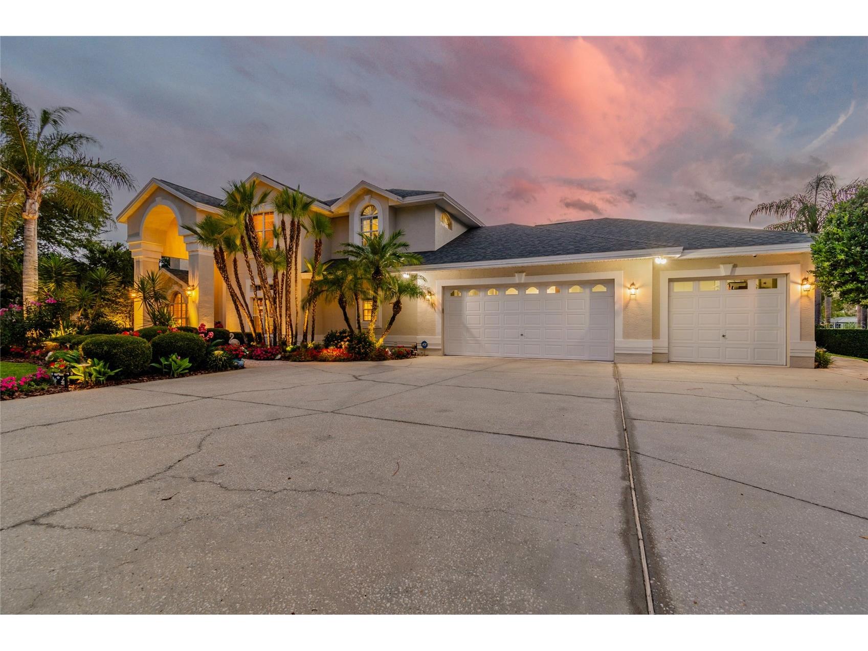 5851 Cachette De Riviera Court New Port Richey FL 34655 W7886062 image5