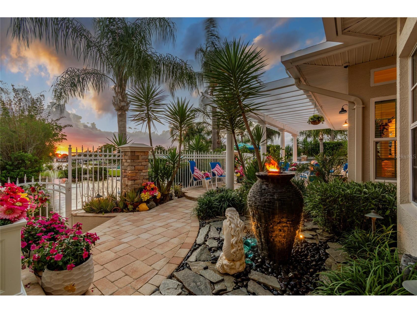 5851 Cachette De Riviera Court New Port Richey FL 34655 W7886062 image9