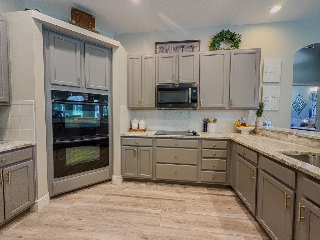 5852 Cachette De Riviera Court New Port Richey FL 34655 - ANCLOTE RIVER TB8516694 image22