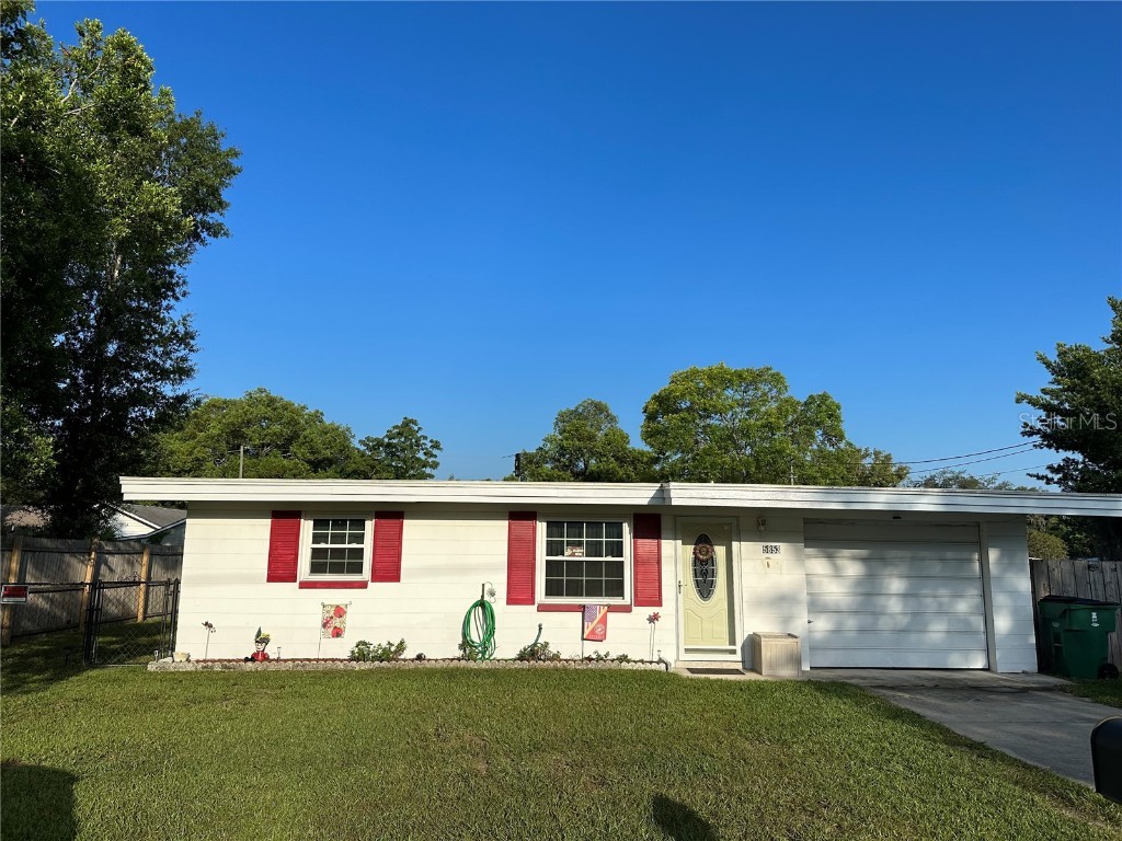 5853 20th Street Zephyrhills FL 33542 T3458845 image1