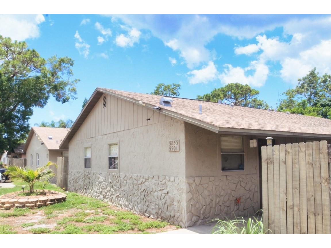 5853 & 5901 Elm St Street New Port Richey FL 34652 TB8395040 image1