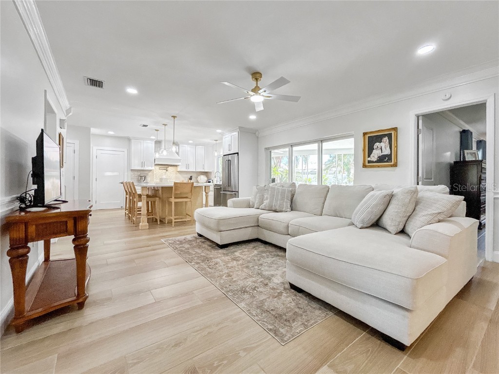 5853 Leeland Street S Saint Petersburg FL 33715 TB8428670 image17