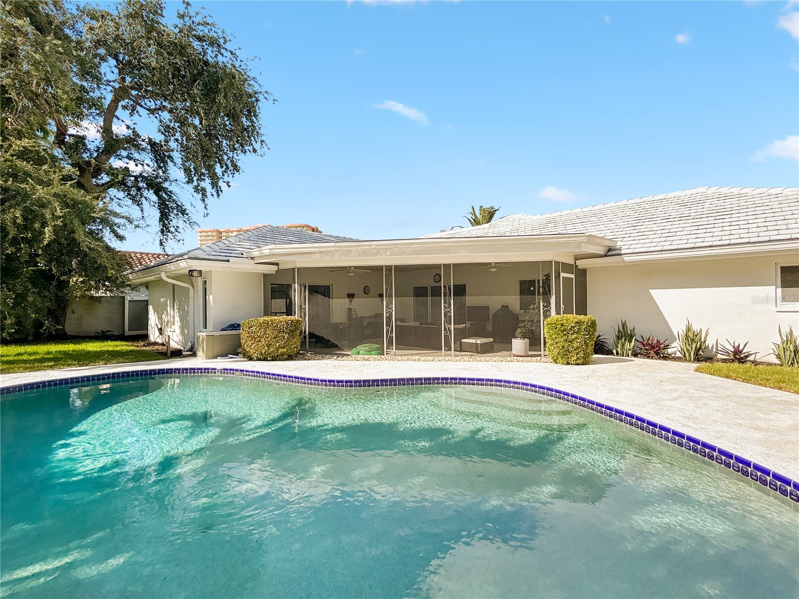 5853 Leeland Street S Saint Petersburg FL 33715 TB8511562 image36
