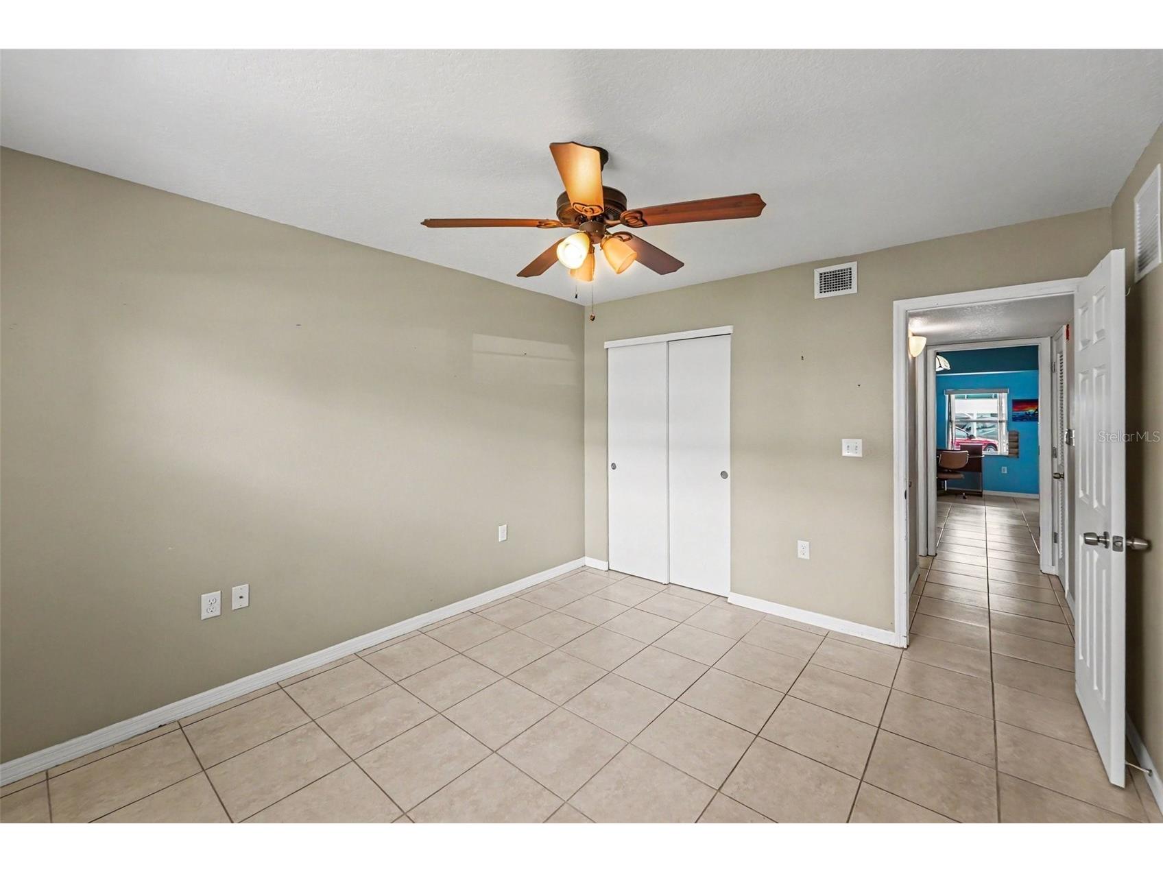 5855 18th Street N #1 Saint Petersburg FL 33714 TB8514844 image10