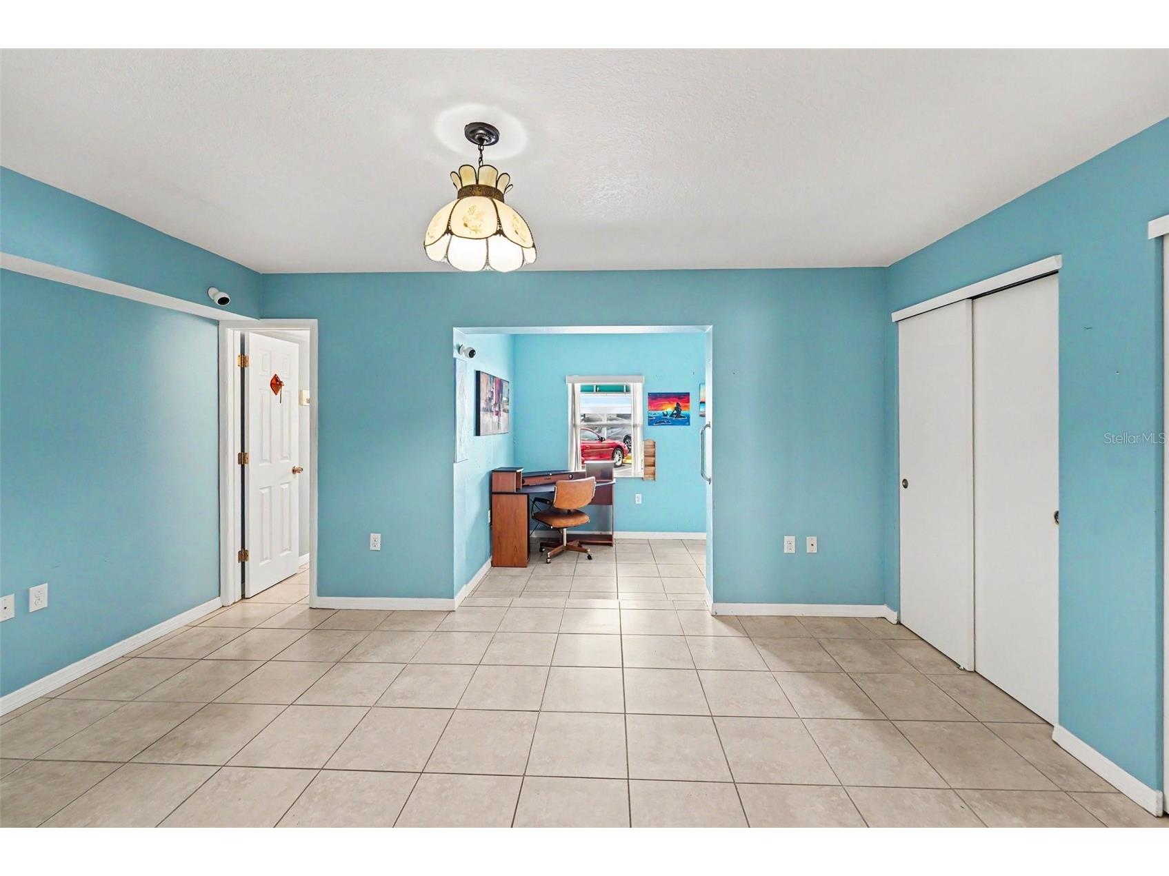 5855 18th Street N #1 Saint Petersburg FL 33714 TB8514844 image12