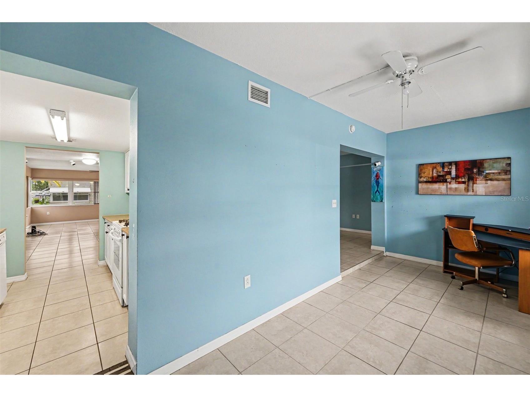 5855 18th Street N #1 Saint Petersburg FL 33714 TB8514844 image18
