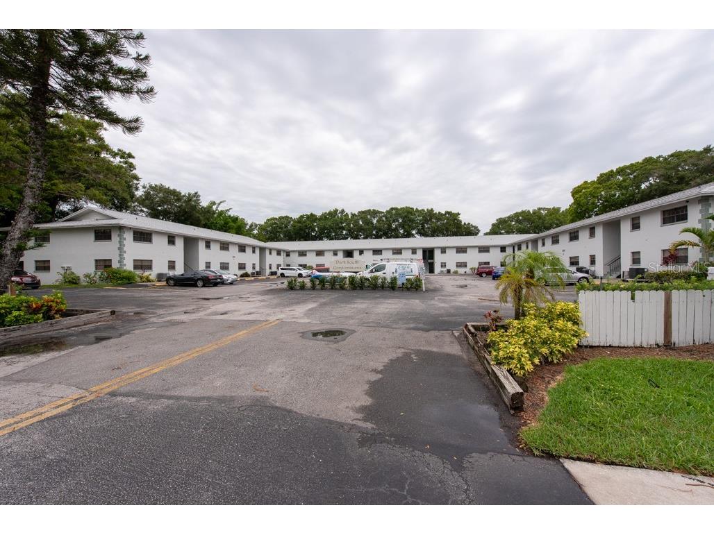 5855 62nd Avenue N #105 Pinellas Park FL 33781 T3454501 image1