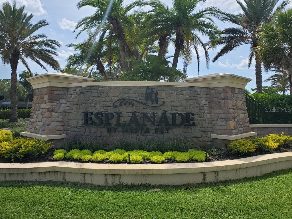 5855 Cavano Drive Sarasota FL 34231 A4577736 image1