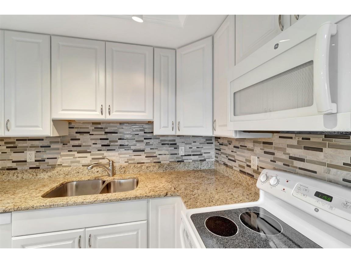 5855 Midnight Pass Road #314 Sarasota FL 34242 - LITTLE SARASOTA BAY A4660419 image21