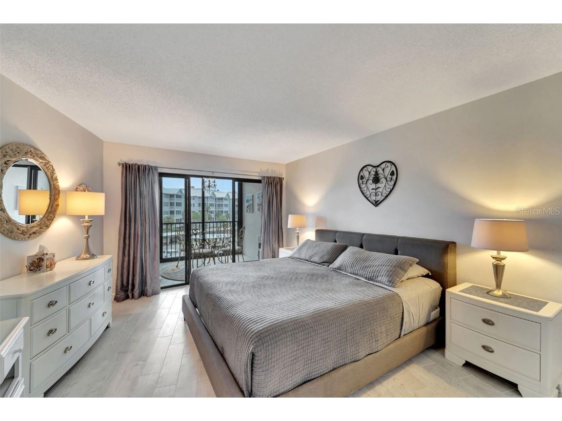 5855 Midnight Pass Road #314 Sarasota FL 34242 - LITTLE SARASOTA BAY A4660419 image23