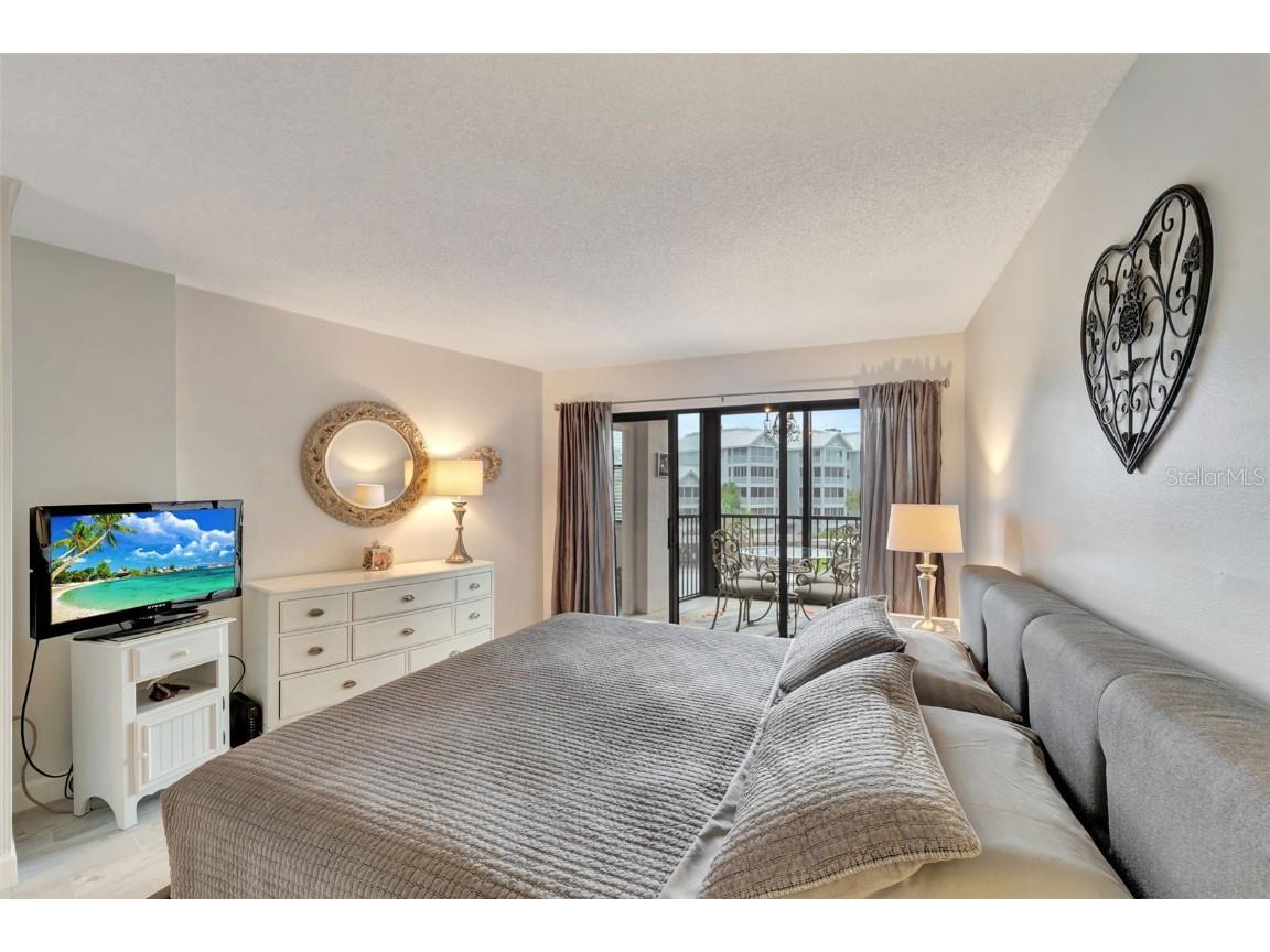 5855 Midnight Pass Road #314 Sarasota FL 34242 - LITTLE SARASOTA BAY A4660419 image25