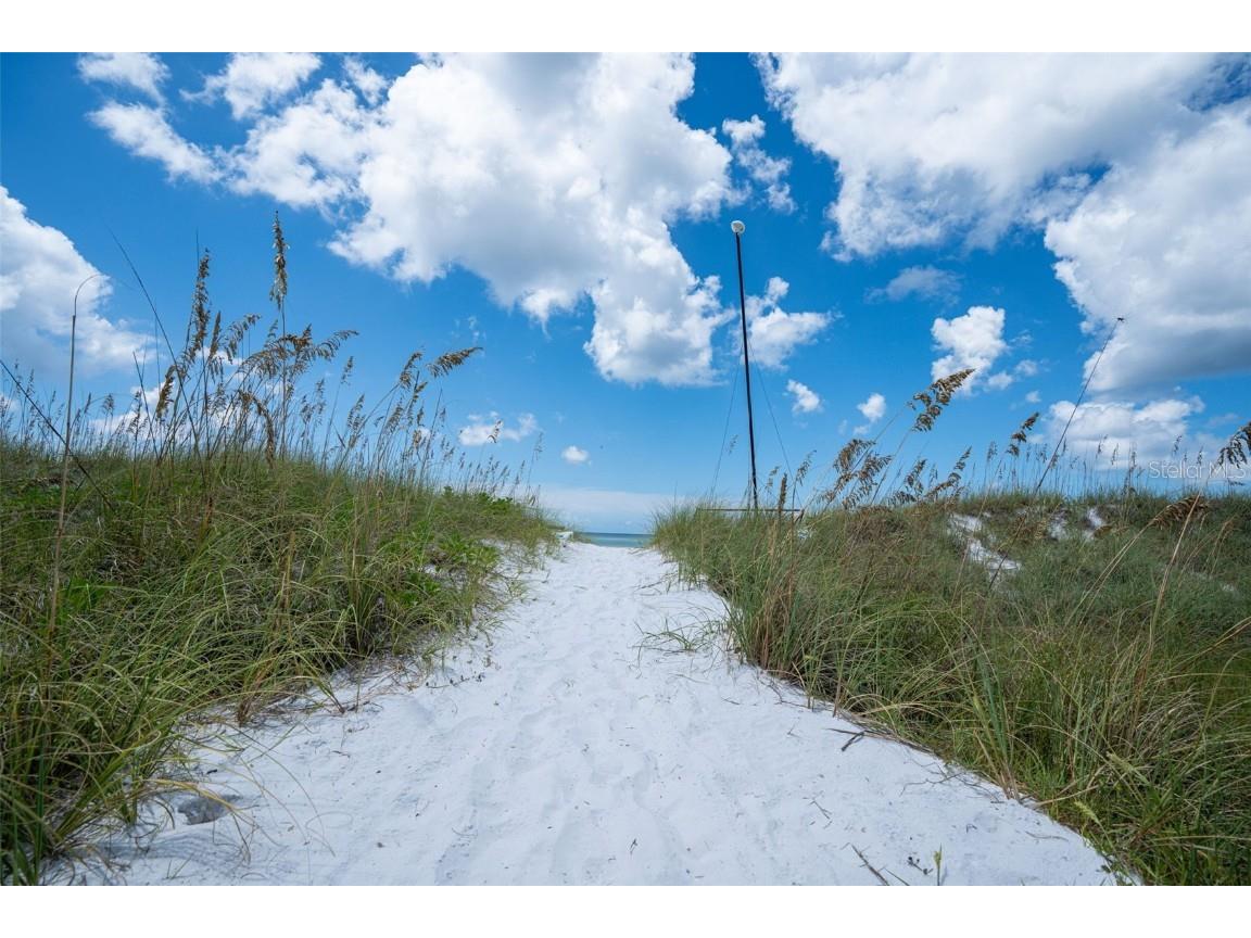 5855 Midnight Pass Road #318 Sarasota FL 34242 A4670929 image40