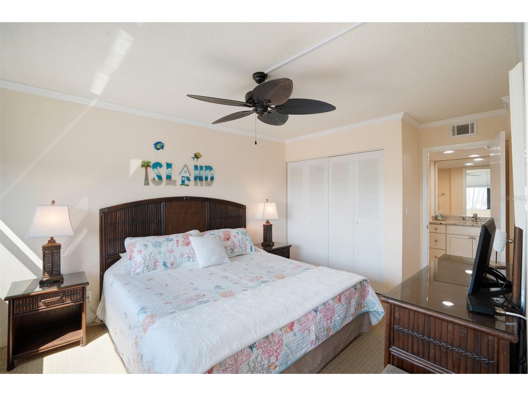 5855 Midnight Pass Road #327 Sarasota FL 34242 - ICW A4677414 image21