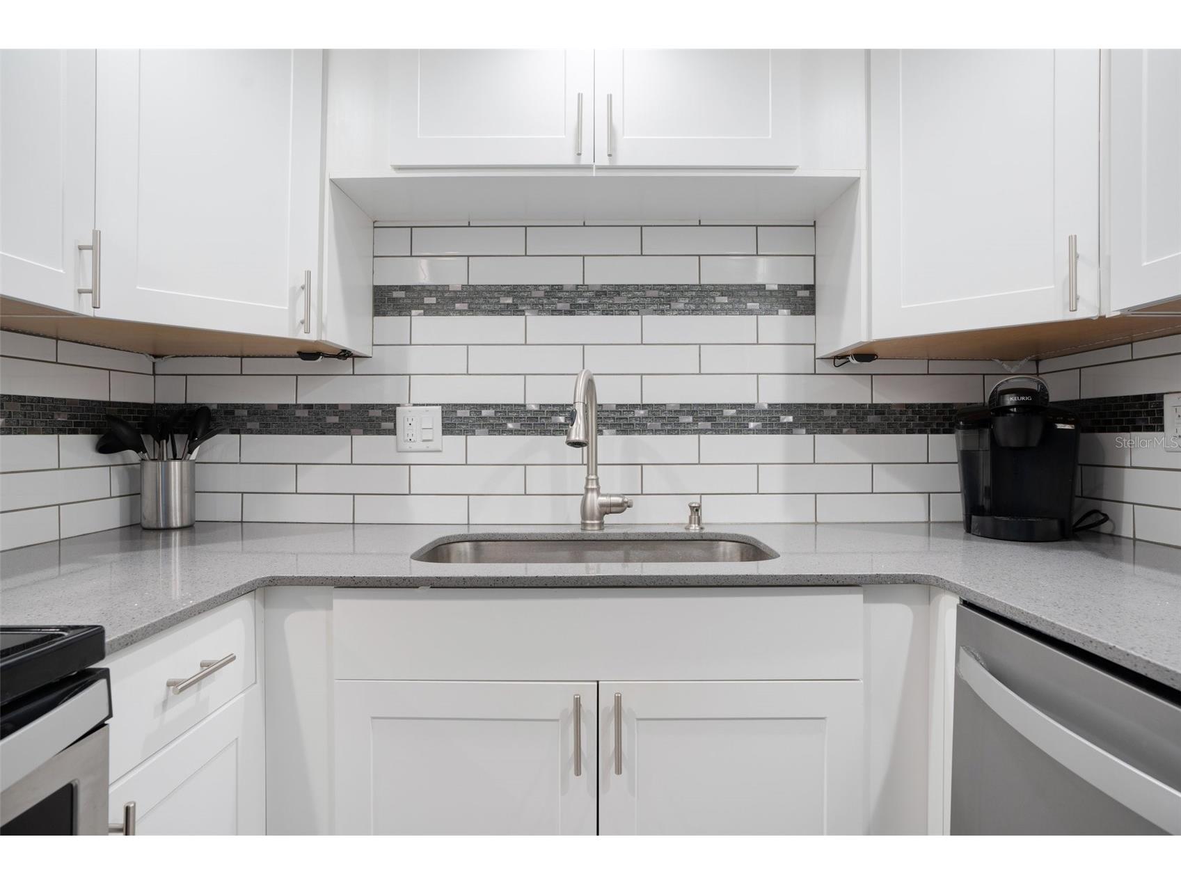 5855 Midnight Pass Road #327 Sarasota FL 34242 - ICW A4677414 image5