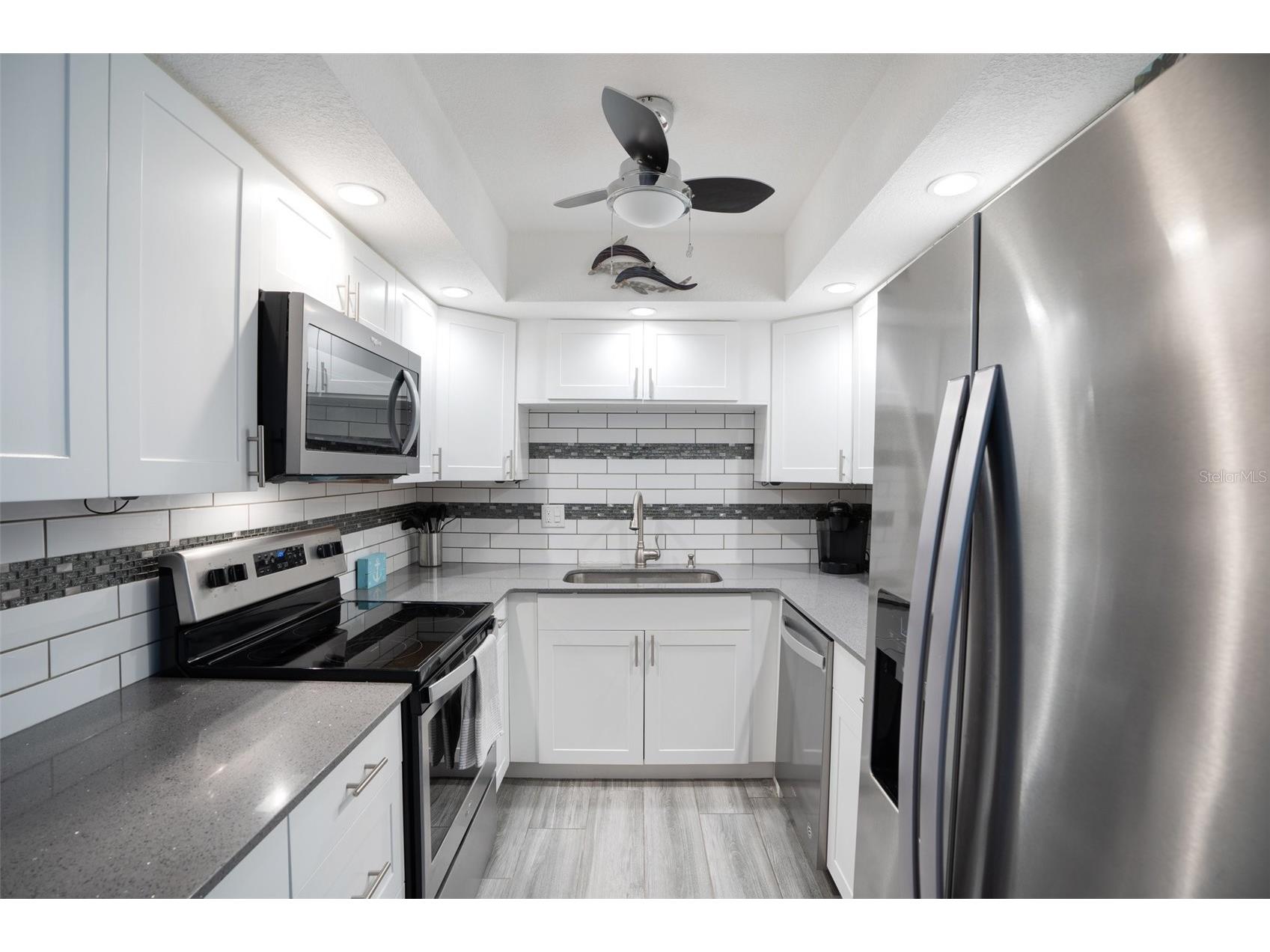 5855 Midnight Pass Road #327 Sarasota FL 34242 - ICW A4677414 image7