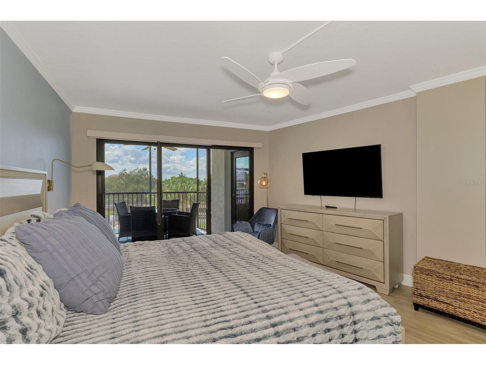 5855 Midnight Pass Road #333 Sarasota FL 34242 A4685733 image31