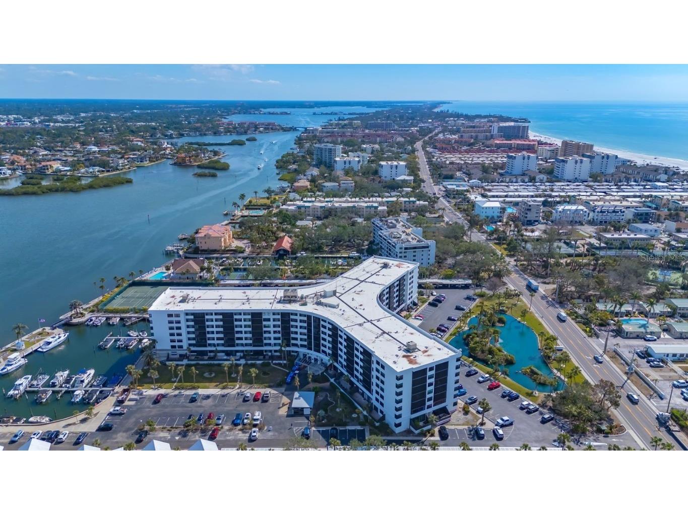 5855 Midnight Pass Road #404 Sarasota FL 34242 - GULF OF AMERICA INTRACOASTAL A4667241 image1