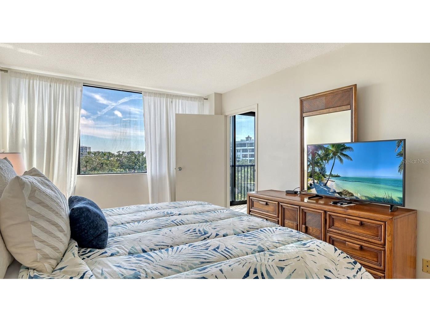 5855 Midnight Pass Road #404 Sarasota FL 34242 - GULF OF AMERICA INTRACOASTAL A4667241 image14