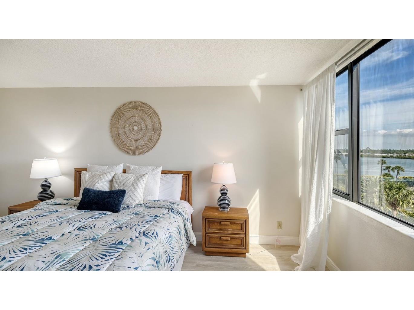 5855 Midnight Pass Road #404 Sarasota FL 34242 - GULF OF AMERICA INTRACOASTAL A4667241 image15