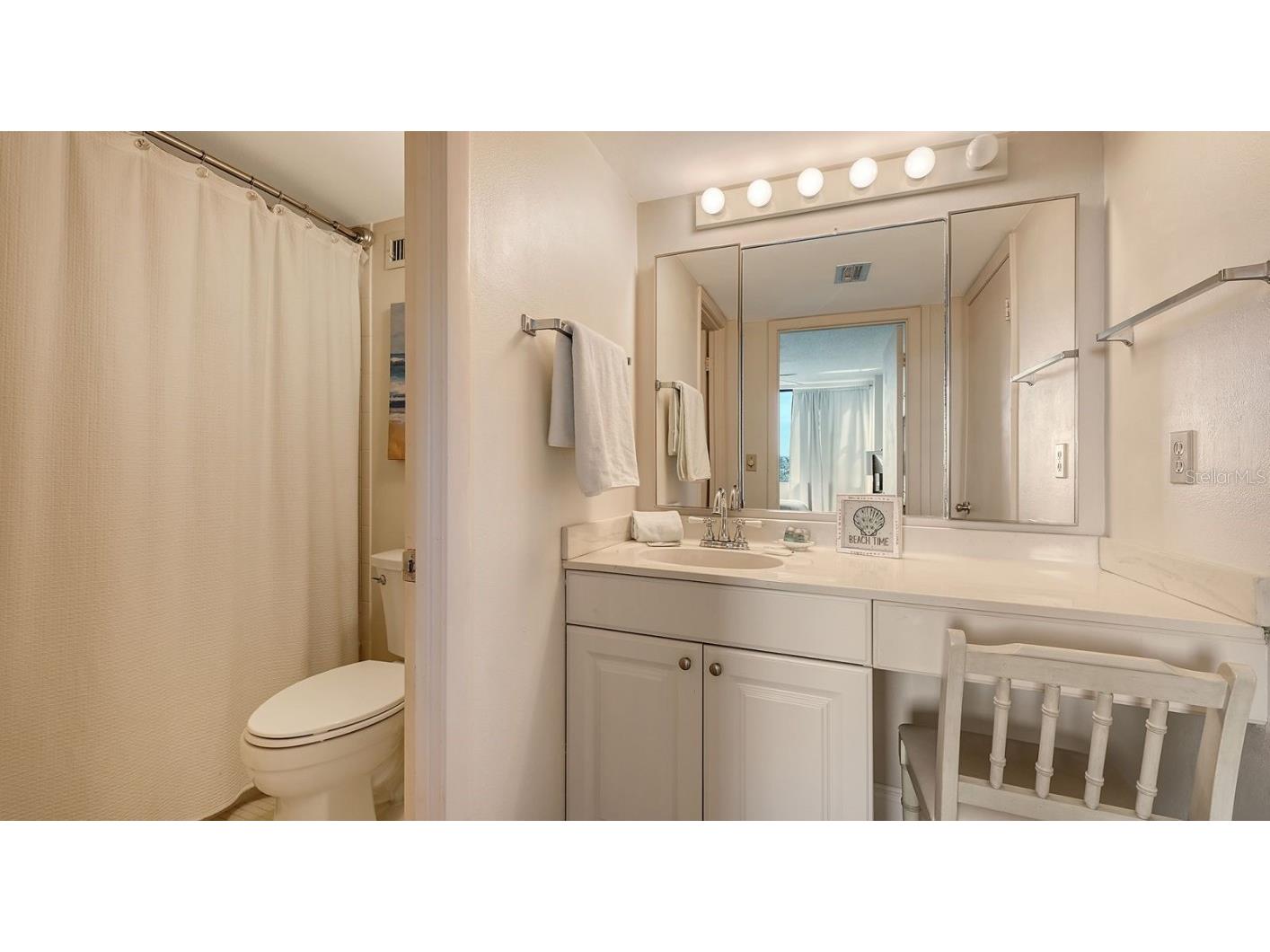 5855 Midnight Pass Road #404 Sarasota FL 34242 - GULF OF AMERICA INTRACOASTAL A4667241 image19