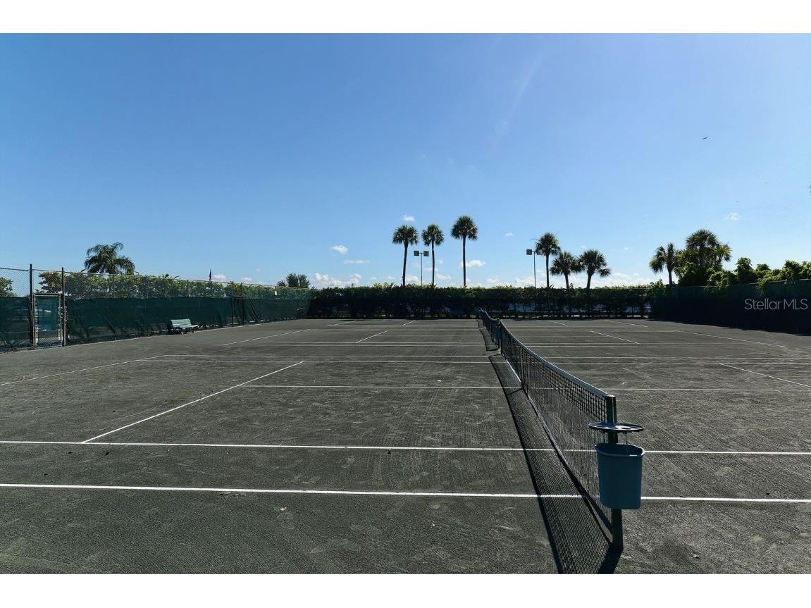 5855 Midnight Pass Road #404 Sarasota FL 34242 - GULF OF AMERICA INTRACOASTAL A4667241 image34