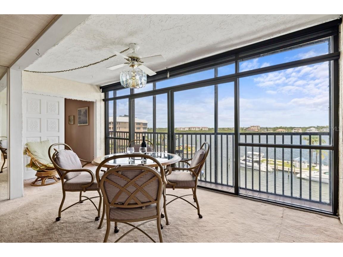 5855 Midnight Pass Road #407 Sarasota FL 34242 - LITTLE SARASOTA BAY A4565453 image1