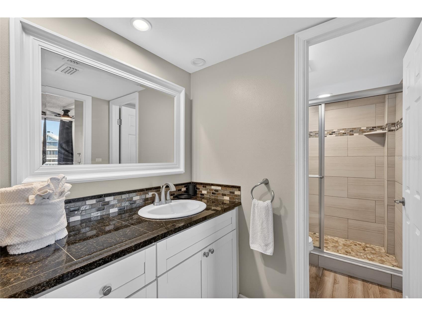 5855 Midnight Pass Road #408 Sarasota FL 34242 A4677365 image11