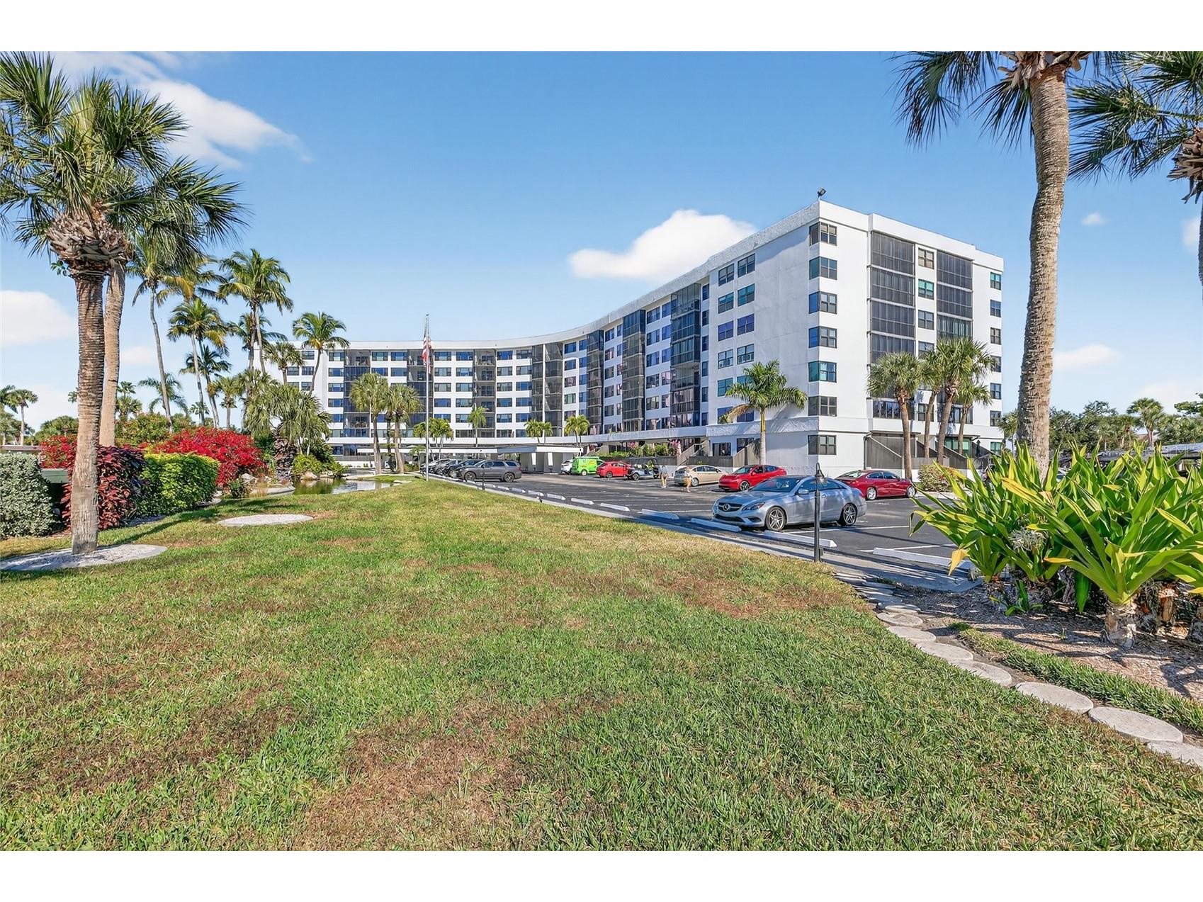 5855 Midnight Pass Road #408 Sarasota FL 34242 A4677365 image22