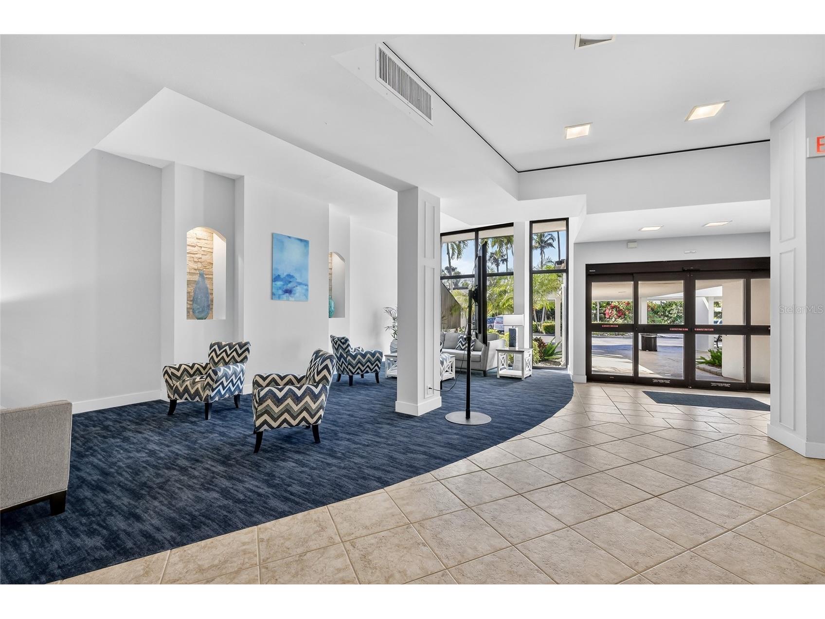 5855 Midnight Pass Road #408 Sarasota FL 34242 A4677365 image25