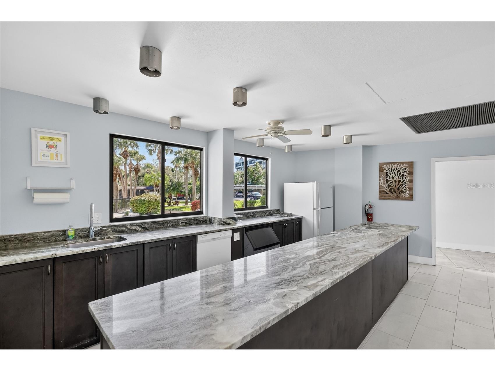 5855 Midnight Pass Road #408 Sarasota FL 34242 A4677365 image29