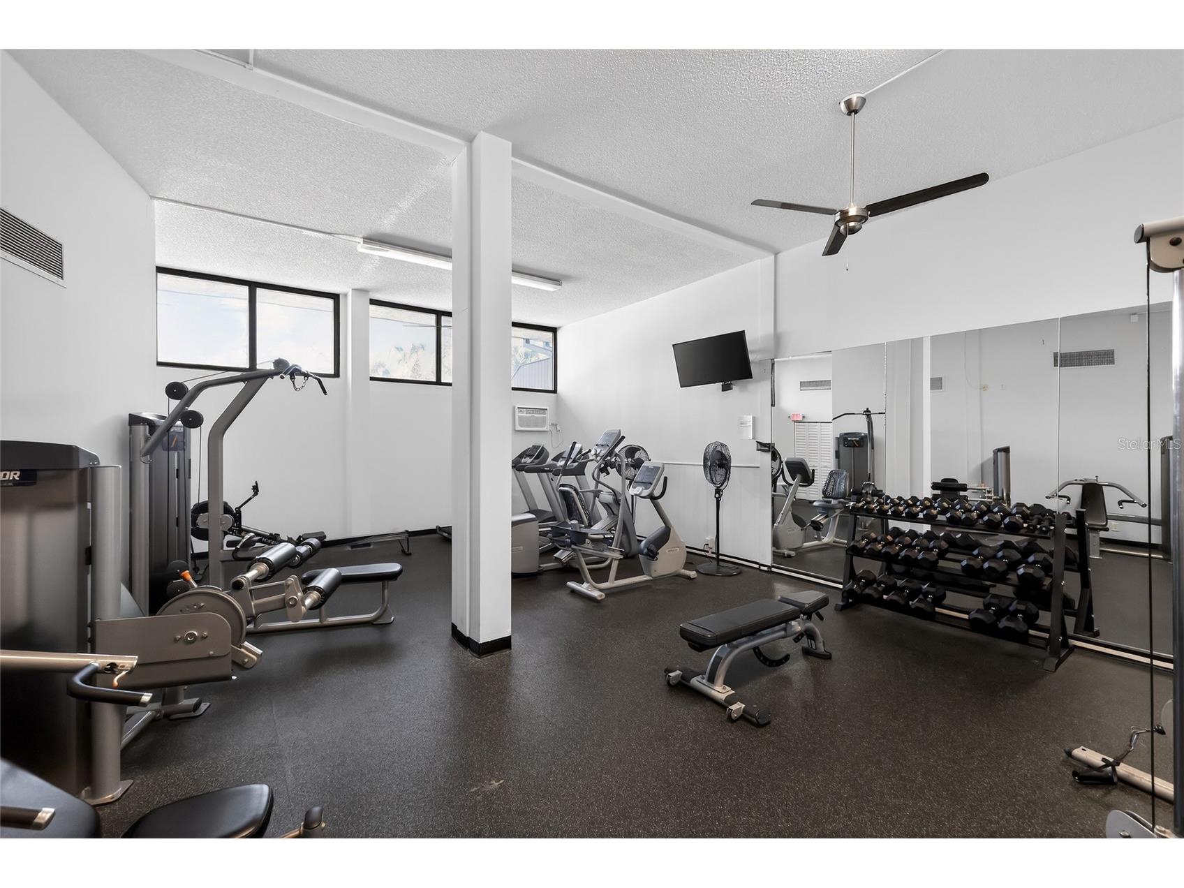 5855 Midnight Pass Road #408 Sarasota FL 34242 A4677365 image37