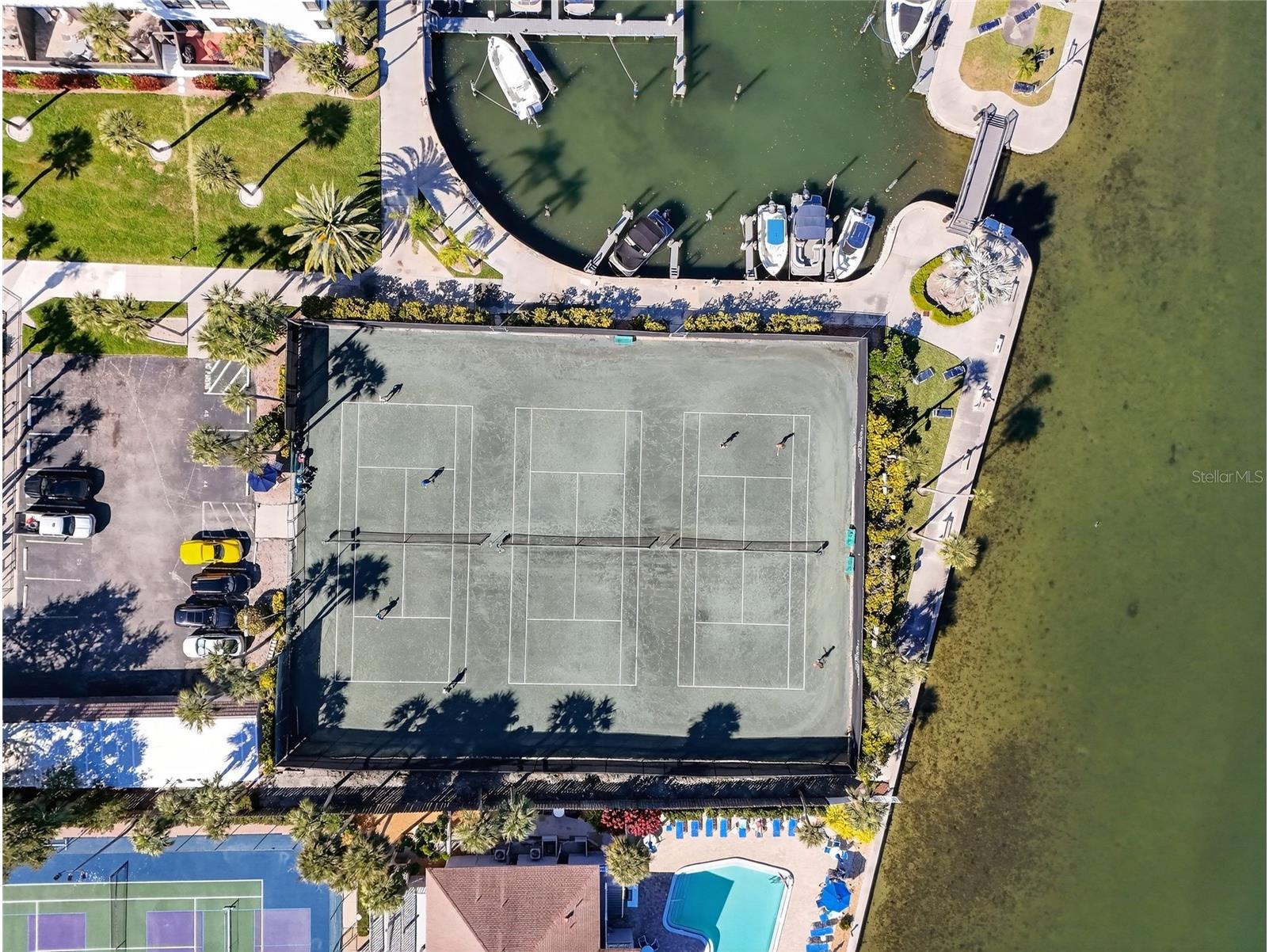 5855 Midnight Pass Road #408 Sarasota FL 34242 A4677365 image50