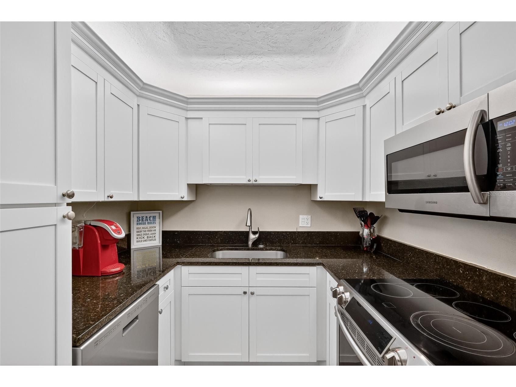 5855 Midnight Pass Road #408 Sarasota FL 34242 A4677365 image9