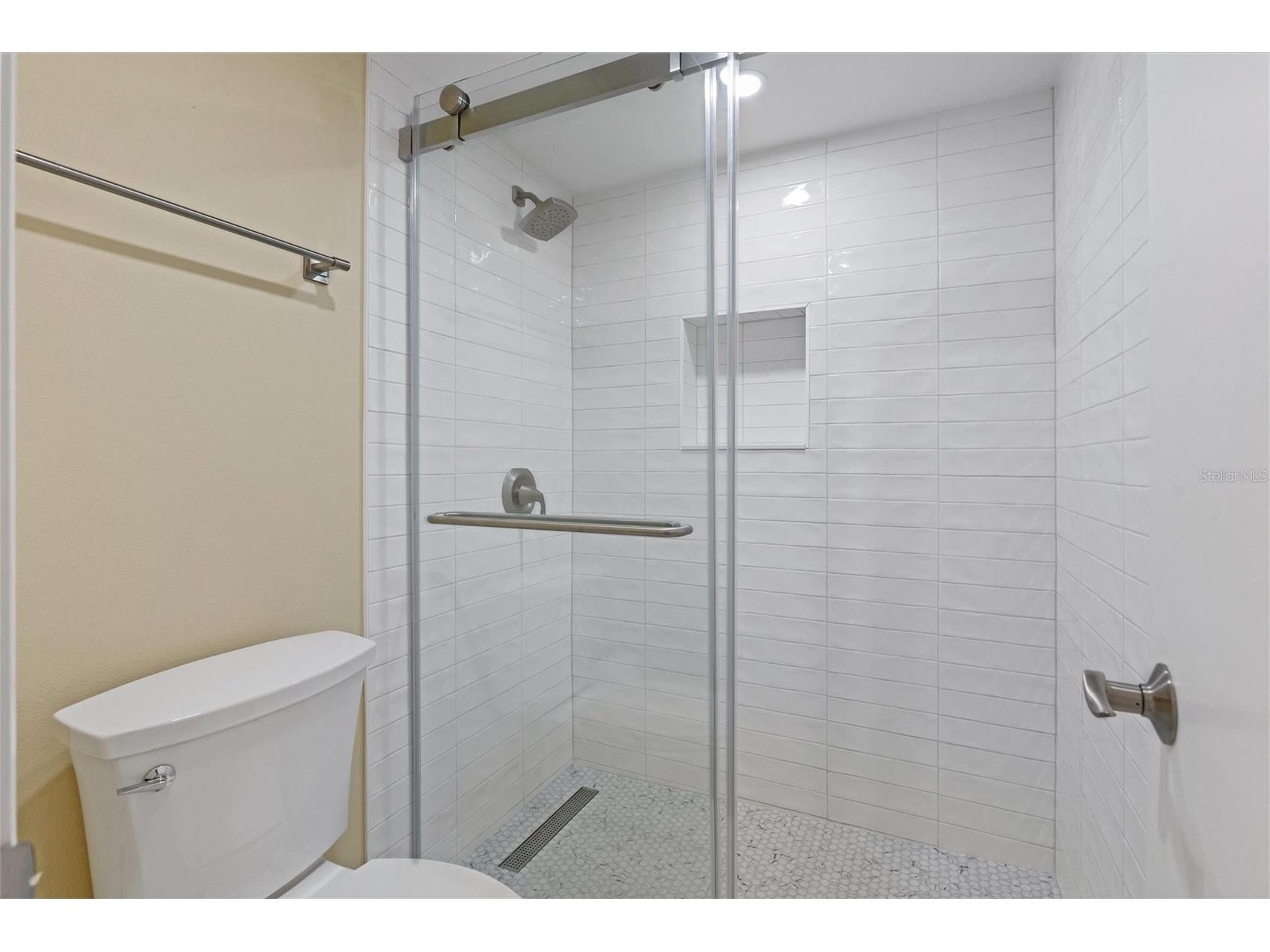 5855 Midnight Pass Road #420 Sarasota FL 34242 A4671788 image25