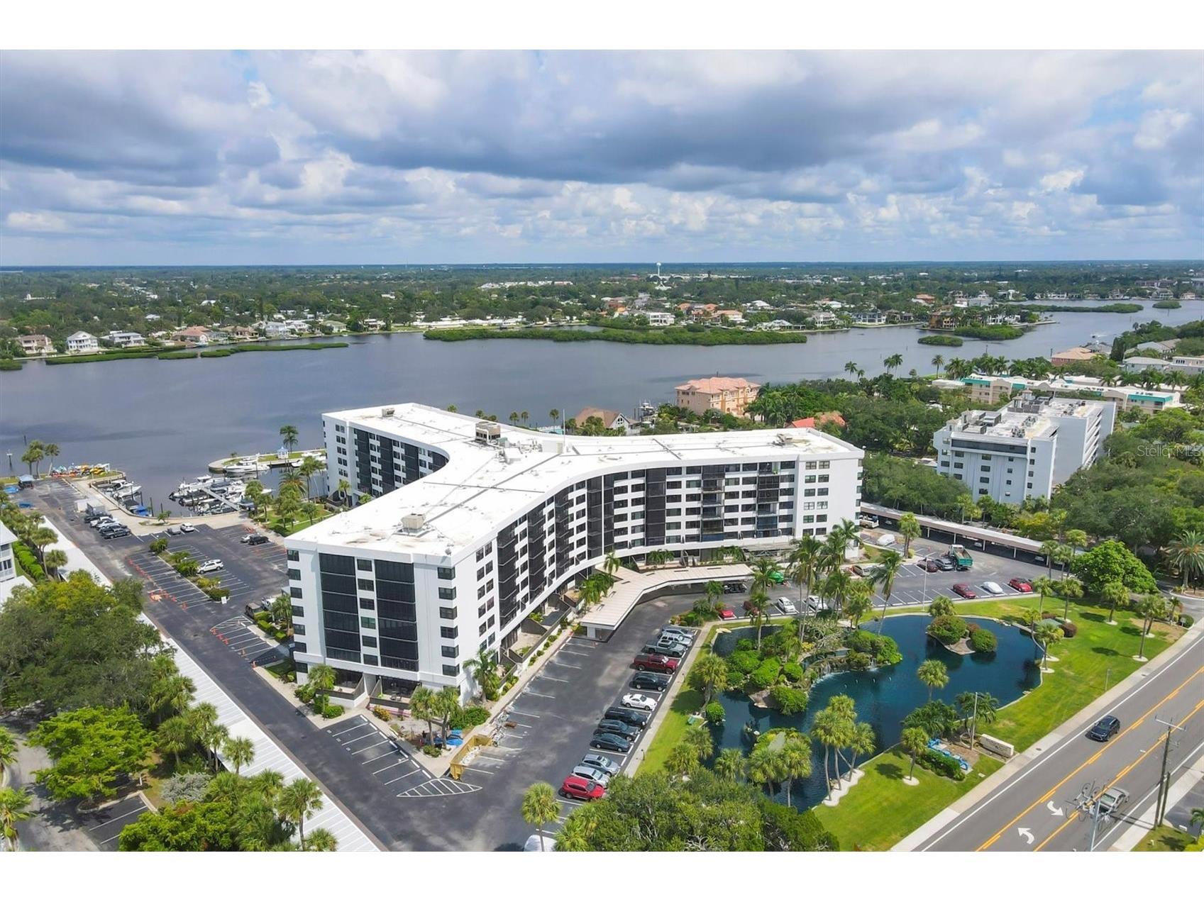 5855 Midnight Pass Road #420 Sarasota FL 34242 A4671788 image3