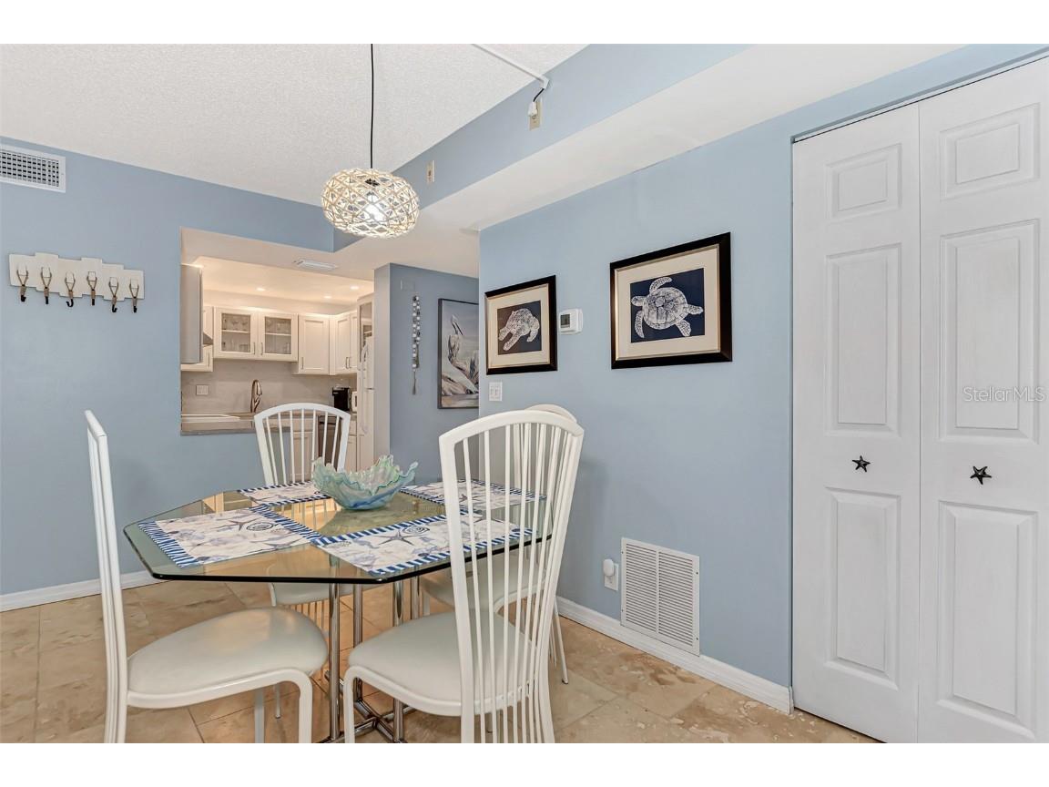 5855 Midnight Pass Road #426 Sarasota FL 34242 A4581930 image18