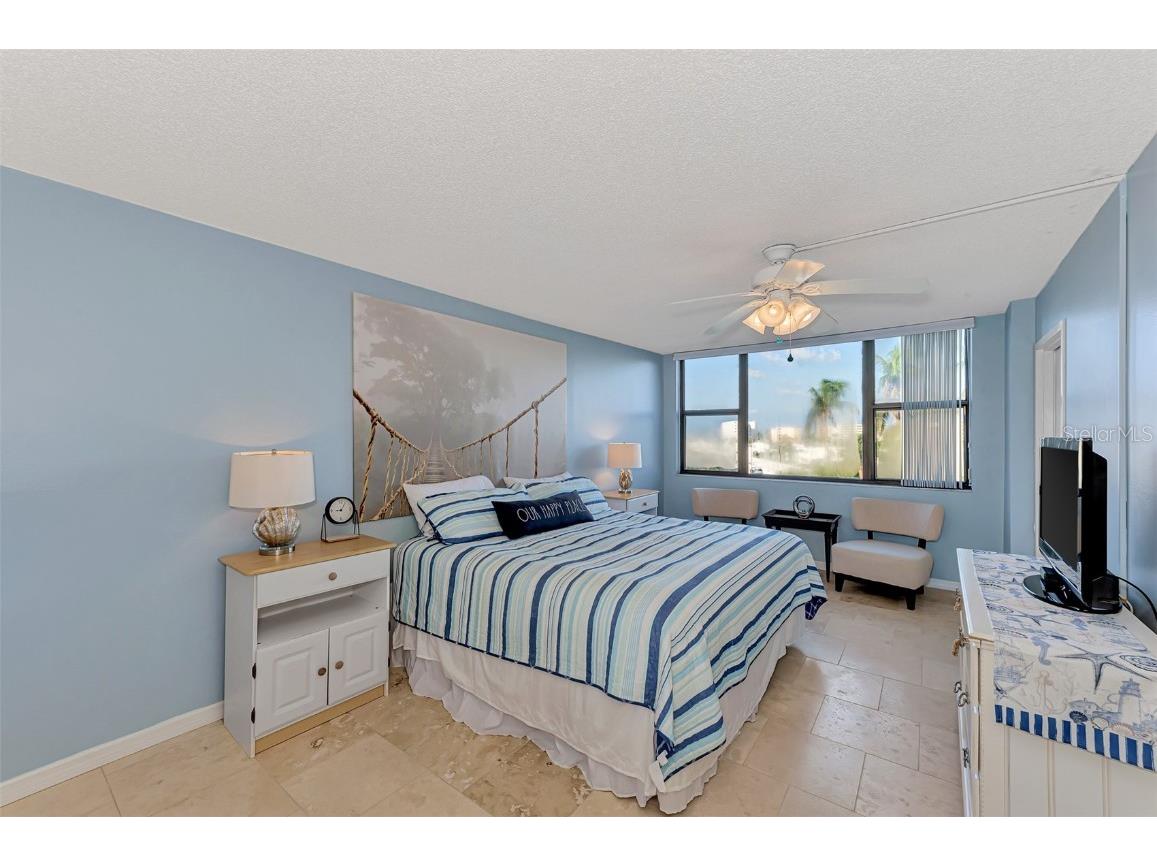 5855 Midnight Pass Road #426 Sarasota FL 34242 A4581930 image27