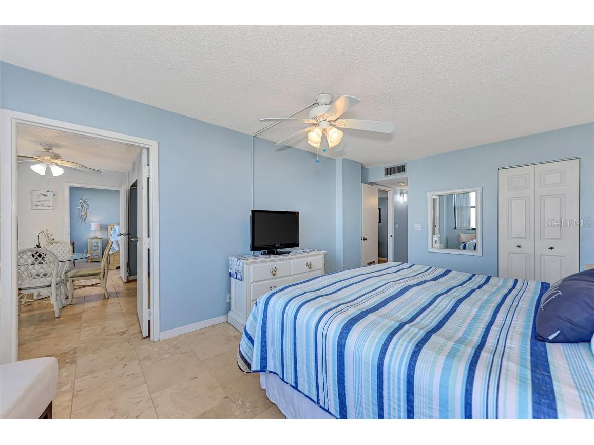 5855 Midnight Pass Road #426 Sarasota FL 34242 A4581930 image30
