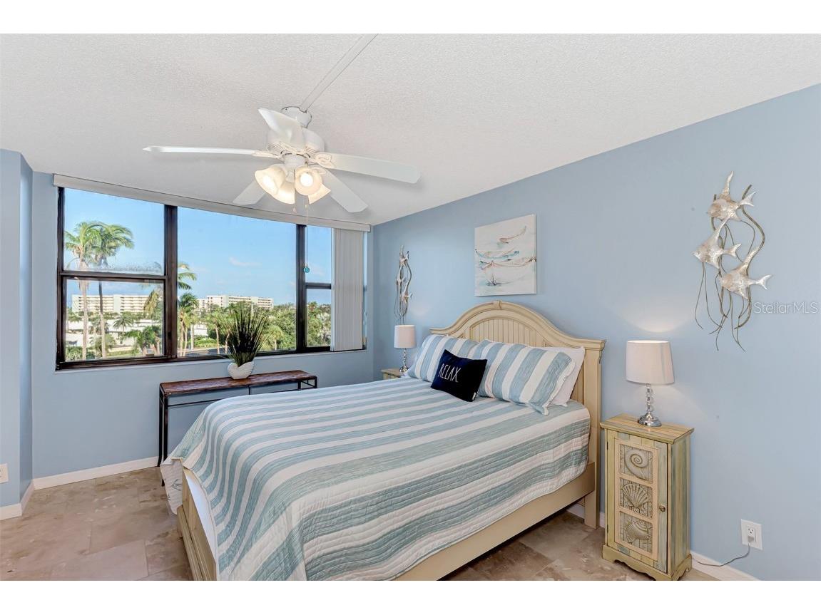 5855 Midnight Pass Road #426 Sarasota FL 34242 A4581930 image33