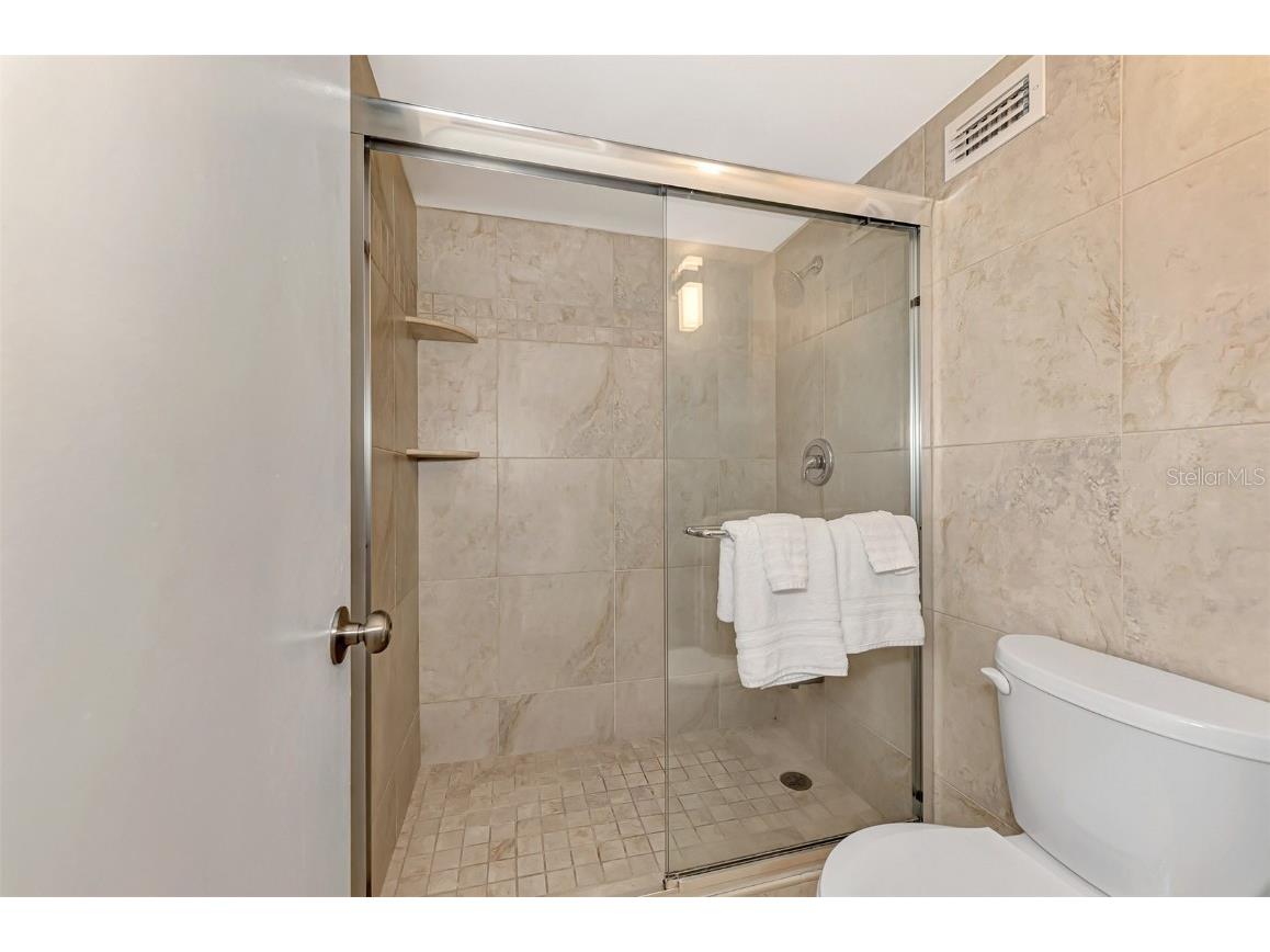 5855 Midnight Pass Road #426 Sarasota FL 34242 A4581930 image38