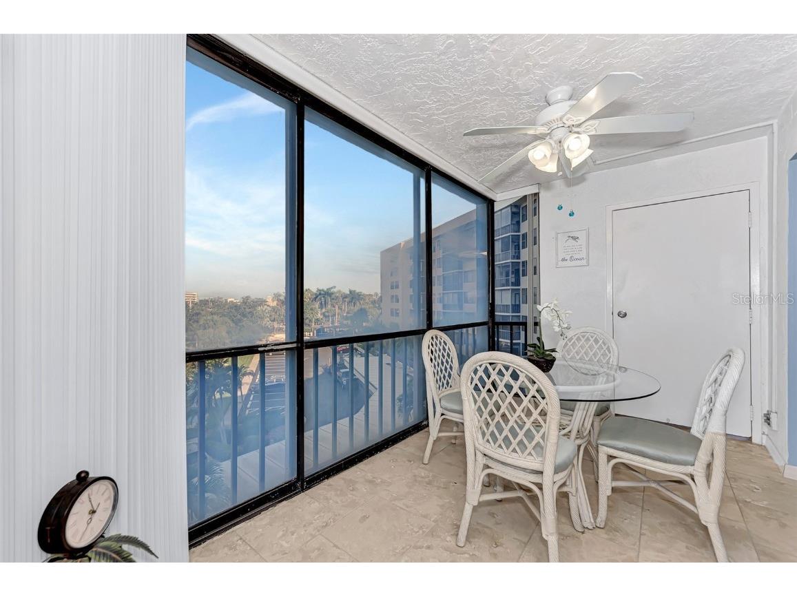 5855 Midnight Pass Road #426 Sarasota FL 34242 A4581930 image40