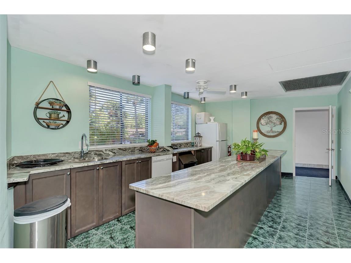 5855 Midnight Pass Road #426 Sarasota FL 34242 A4581930 image45